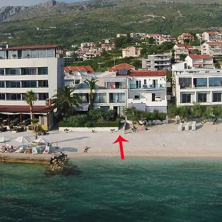 Split 4* Podstrana